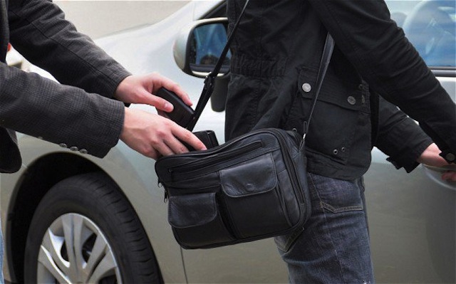 smartphone-bi-cuop-2-201481482548
